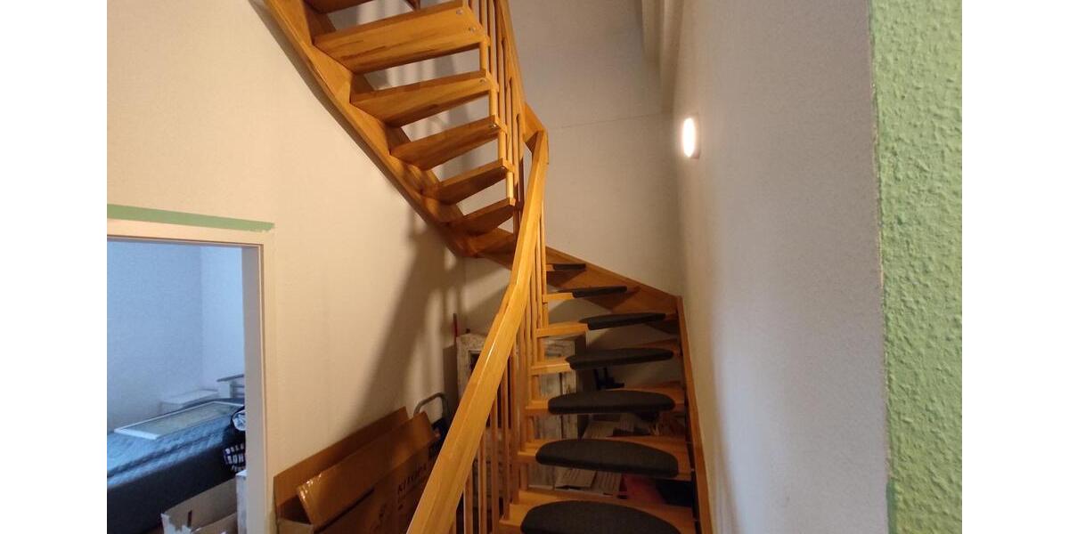 Etagenwohnung Magdeburg Diesdorf - 4 Zimmer, 107 m&sup2;, 803&euro; | Angebot:26544725
