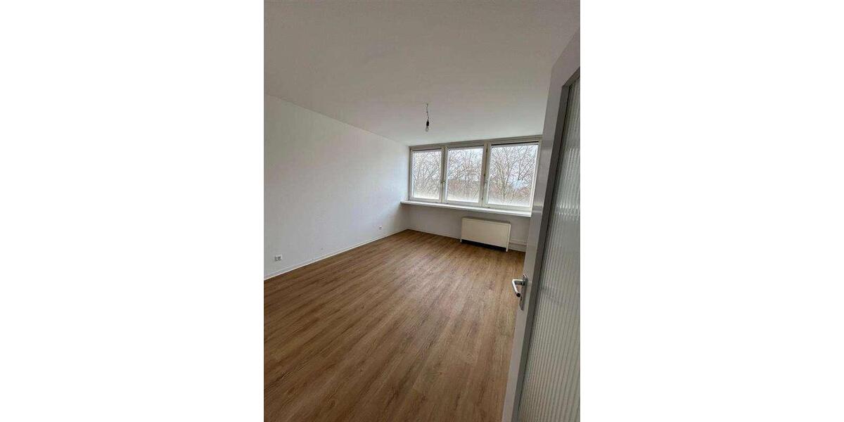 Etagenwohnung Karlsruhe Wettersbach - 3 Zimmer, 81 m&sup2;, 850&euro; | Angebot:25182171