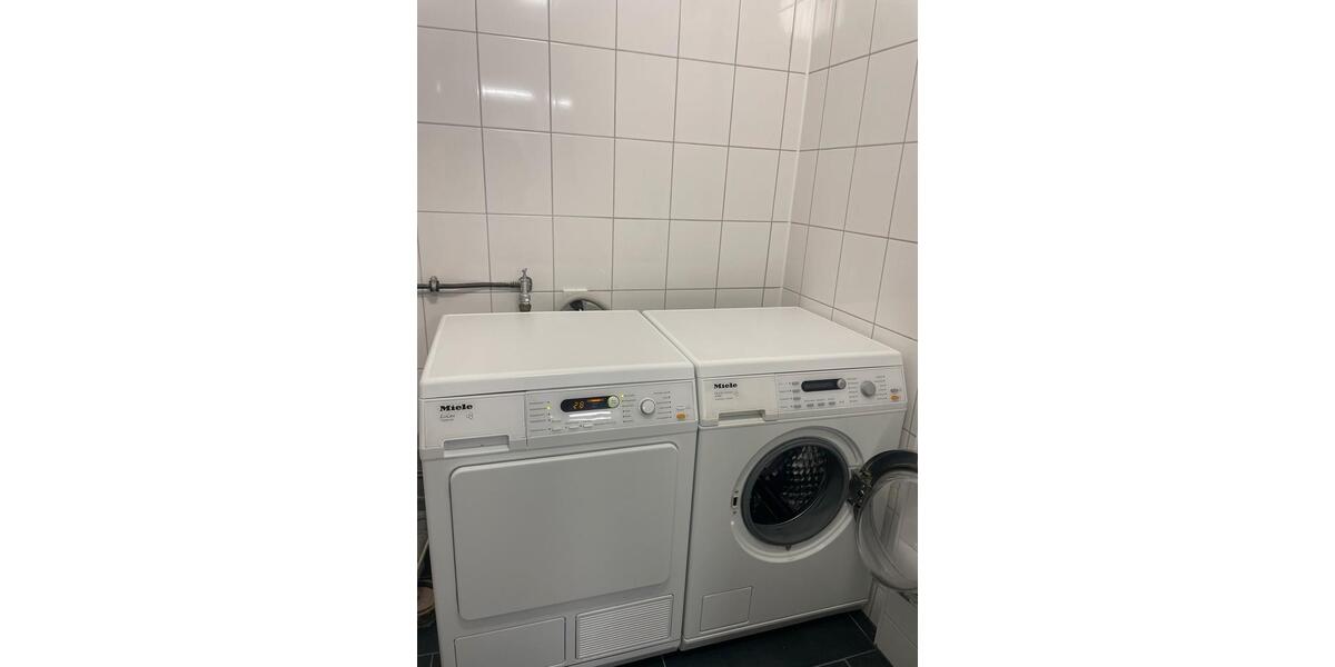 Wohnen auf Zeit Delmenhorst - 3 Zimmer, 90 m&sup2;, 200&euro; | Angebot:24741023