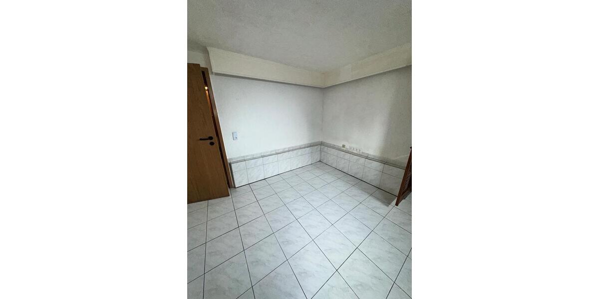 Etagenwohnung Schwelm - 2 Zimmer, 45 m&sup2;, 330&euro; | Angebot:24935002