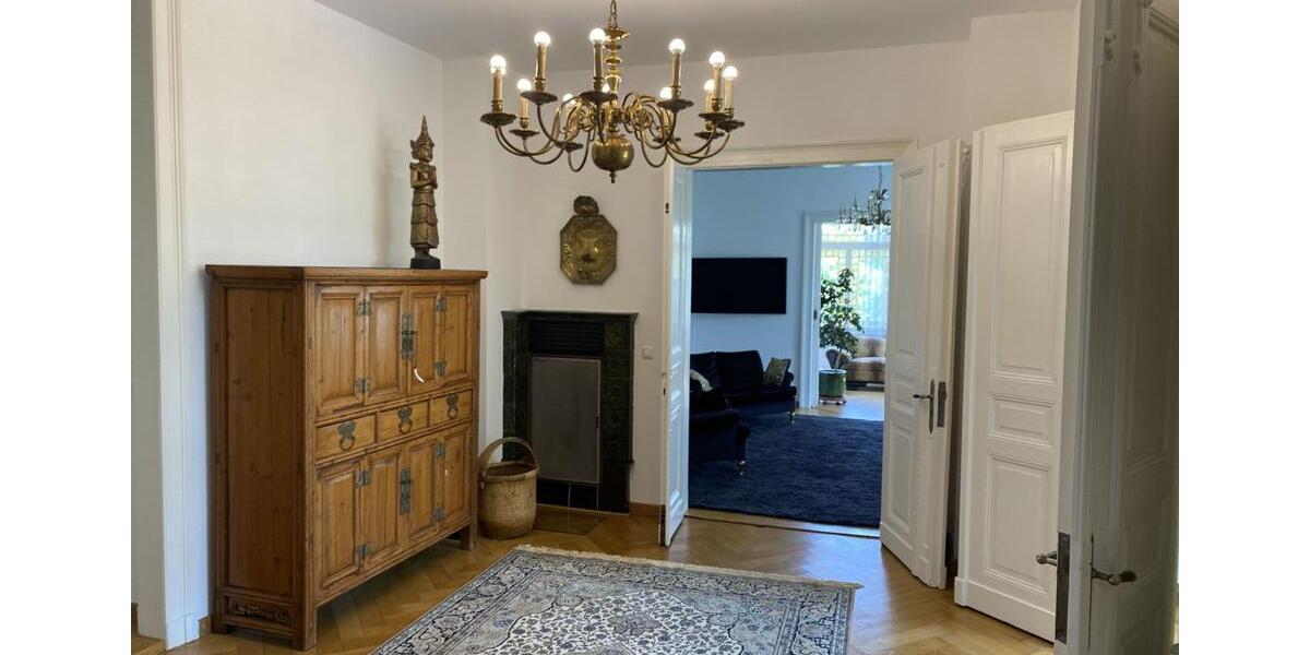 Wohnen auf Zeit Erfurt Hochheim - 4.5 Zimmer, 140 m&sup2;, 4.800&euro; | Angebot:26144352