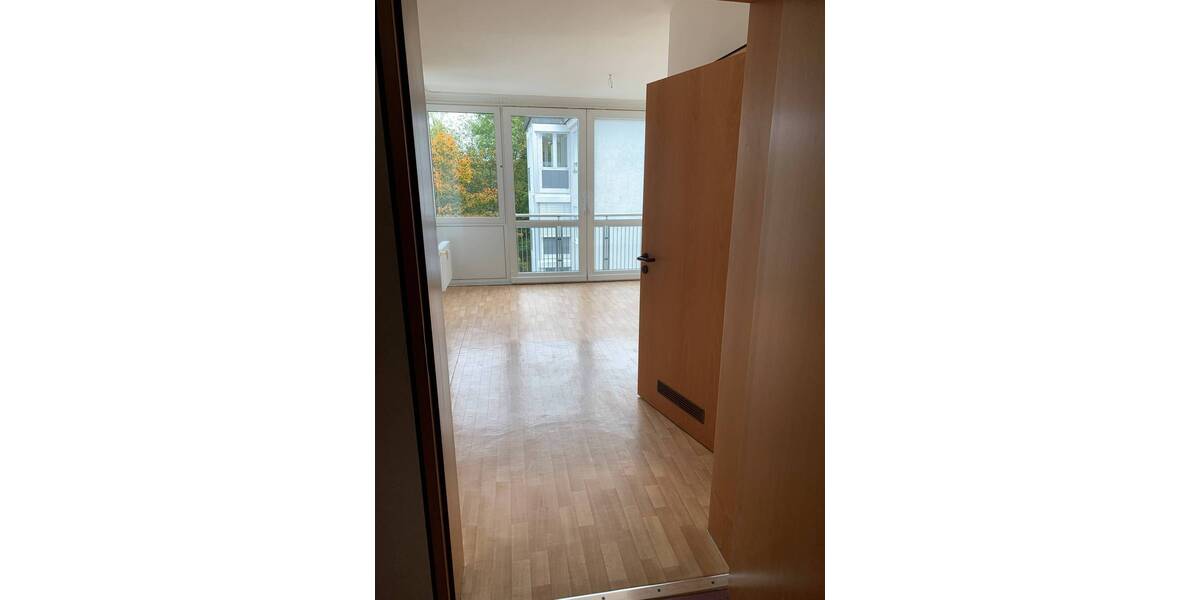 Etagenwohnung Backnang - 2 Zimmer, 47 m&sup2;, 665&euro; | Angebot:25662415