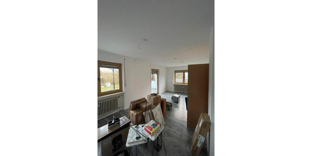 Etagenwohnung Günzburg - 3 Zimmer, 86 m&sup2;, 1.250&euro; | Angebot:26596684