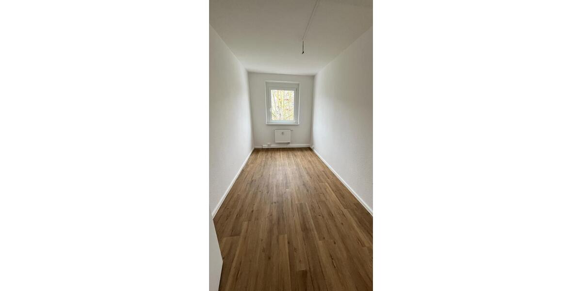 Etagenwohnung Grimma - 3 Zimmer, 62 m&sup2;, 400&euro; | Angebot:25110344