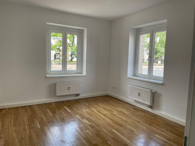 2-Raum-Wohnung mit Aufzug zimmer