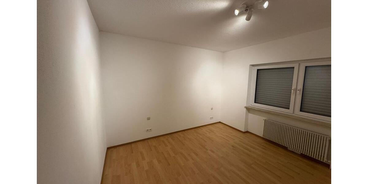 Etagenwohnung Höhr-Grenzhausen Grenzhausen - 3 Zimmer, 93 m&sup2;, 900&euro; | Angebot:26313784