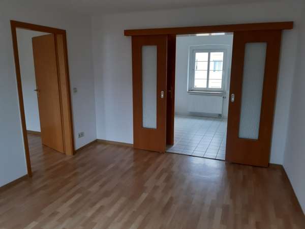 Etagenwohnung Aschersleben - 2 Zimmer, 35 m&sup2;, 270&euro; | Angebot:26896484