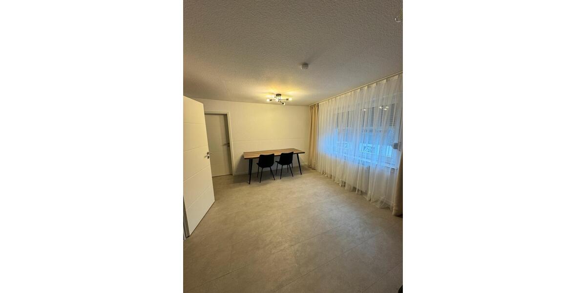Dachgeschoßwohnung Werdohl - 4 Zimmer, 82 m&sup2;, 850&euro; | Angebot:24619356