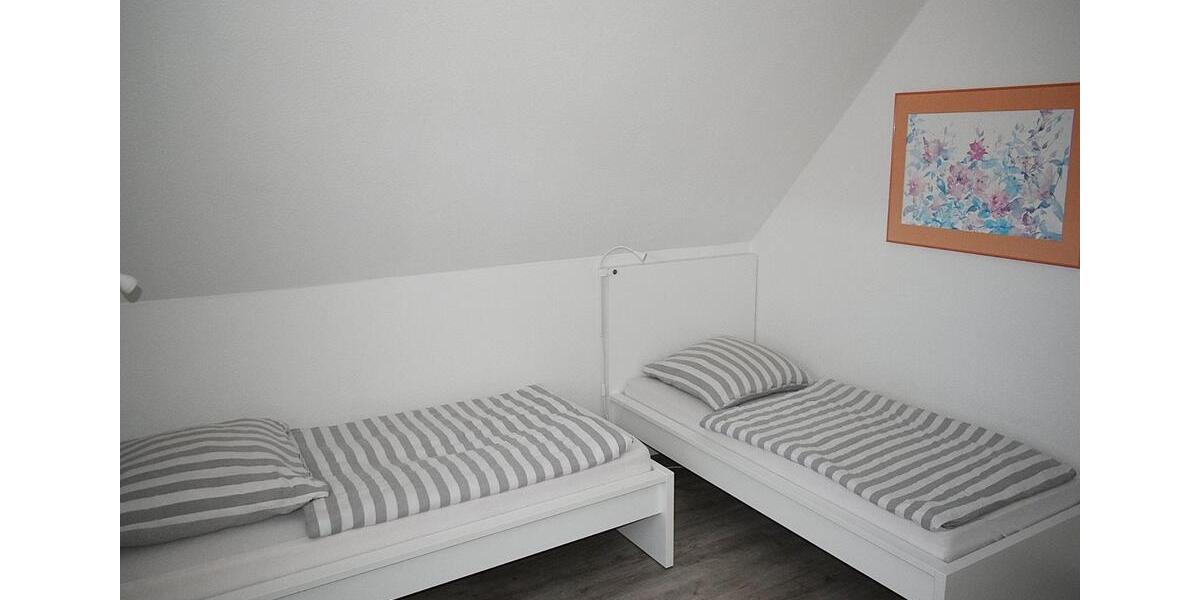 Wohnen auf Zeit Oldenburg Etzhorn - 4 Zimmer, 106 m&sup2;, 18&euro; | Angebot:24717124