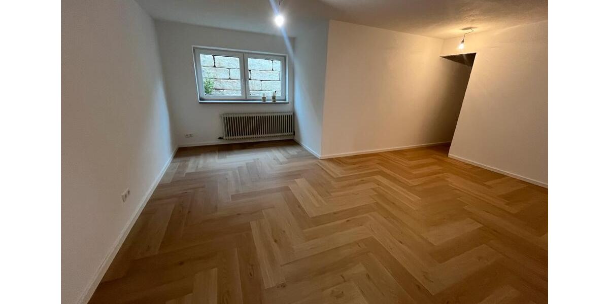 3-Zimmer-Souterrain-Wohnung 77qm2 mit Garten 3 zimmer