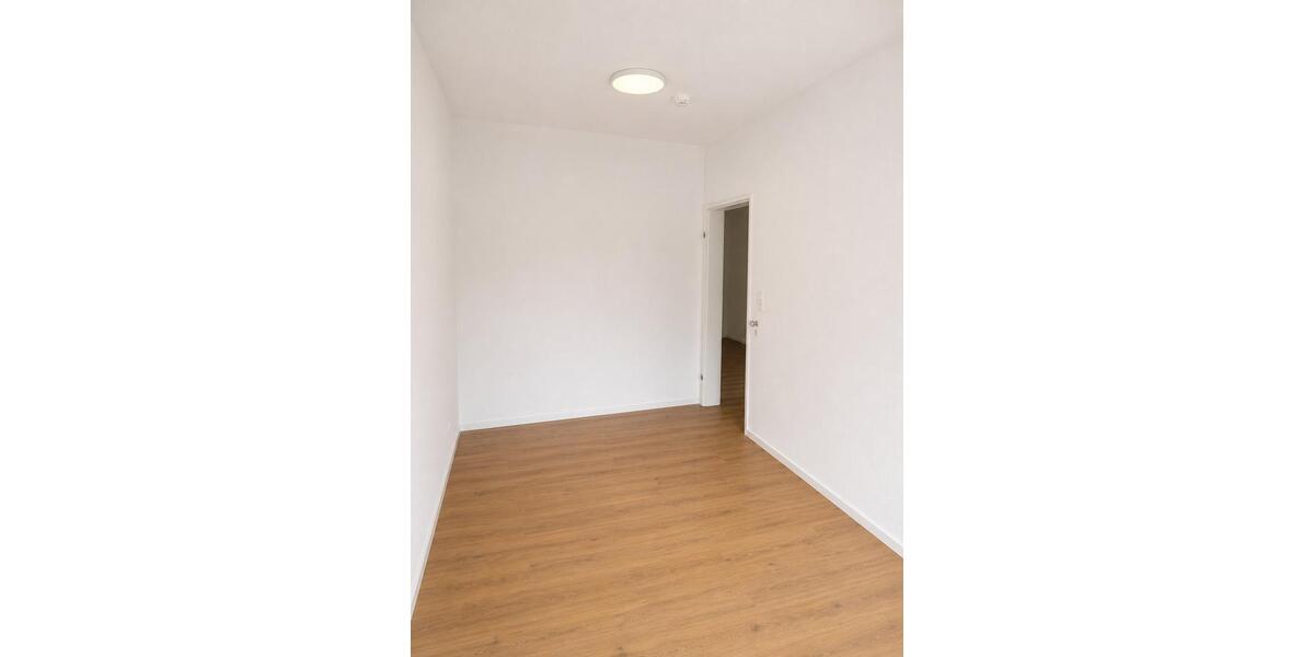 Etagenwohnung Bad Lippspringe - 3 Zimmer, 103 m&sup2;, 890&euro; | Angebot:26639502
