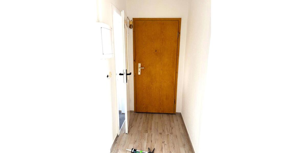 Etagenwohnung Sangerhausen - 1 Zimmer, 32 m&sup2;, 180&euro; | Angebot:26566184