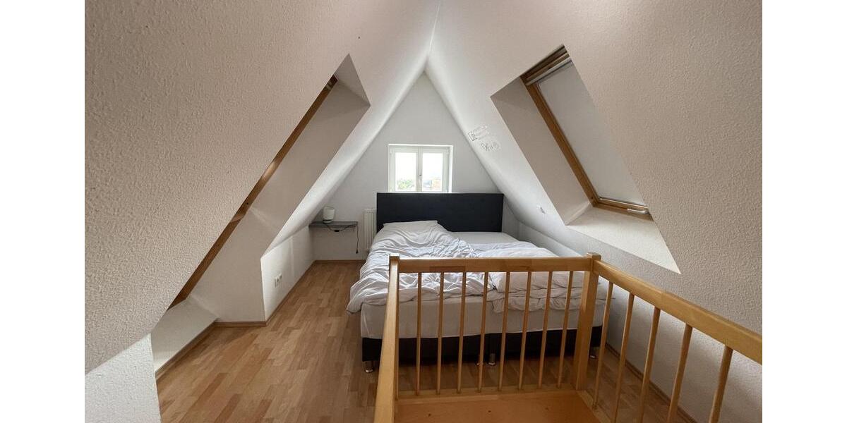 Dachgeschoßwohnung Sinsheim - 2 Zimmer, 56 m&sup2;, 650&euro; | Angebot:25752026
