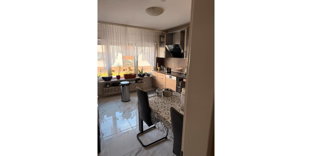 Erdgeschoßwohnung Nidderau - 1 Zimmer, 100 m&sup2;, 1.000&euro; | Angebot:26195933