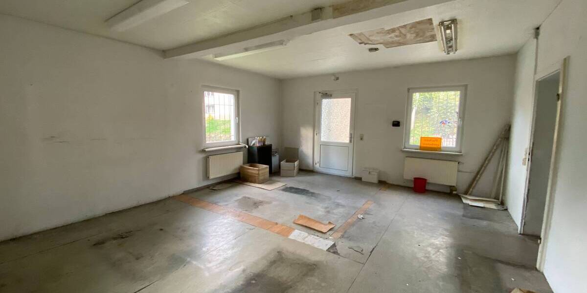 Gewerbeobjekt Frankenberg/Sa. Altenhain - 2 Zimmer, 115 m&sup2;, 805&euro; | Angebot:25676744