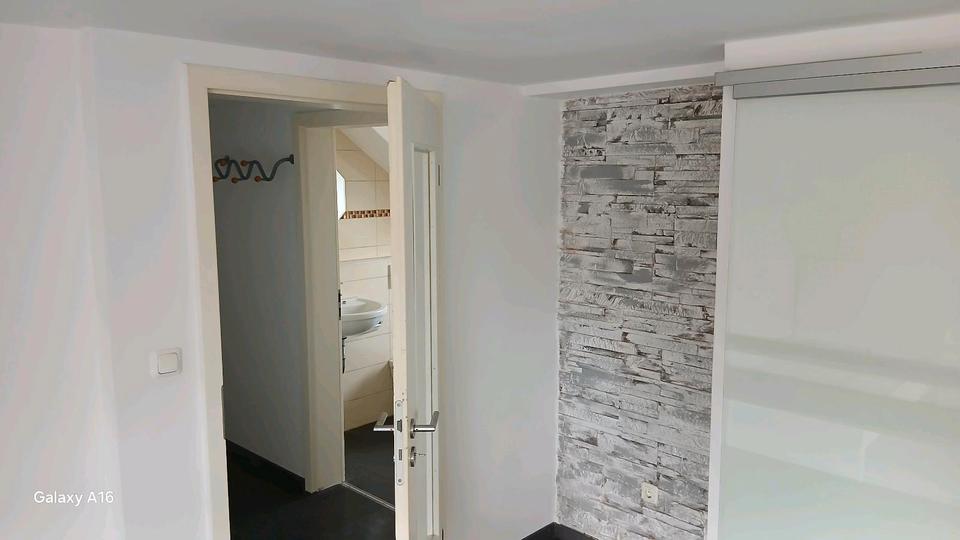 Etagenwohnung Neufahrn bei Freising Mintraching-Grüneck - 3 Zimmer, 70 m&sup2;, 400&euro; | Angebot:25054754