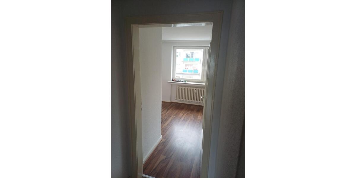 Etagenwohnung Kassel Philippinenhof-Warteberg - 3 Zimmer, 81 m&sup2;, 900&euro; | Angebot:26019504