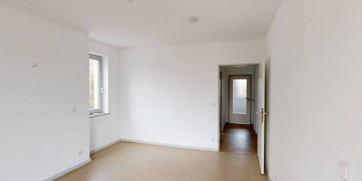 Etagenwohnung Neuruppin - 3 Zimmer, 88 m&sup2;, 715&euro; | Angebot:26816318