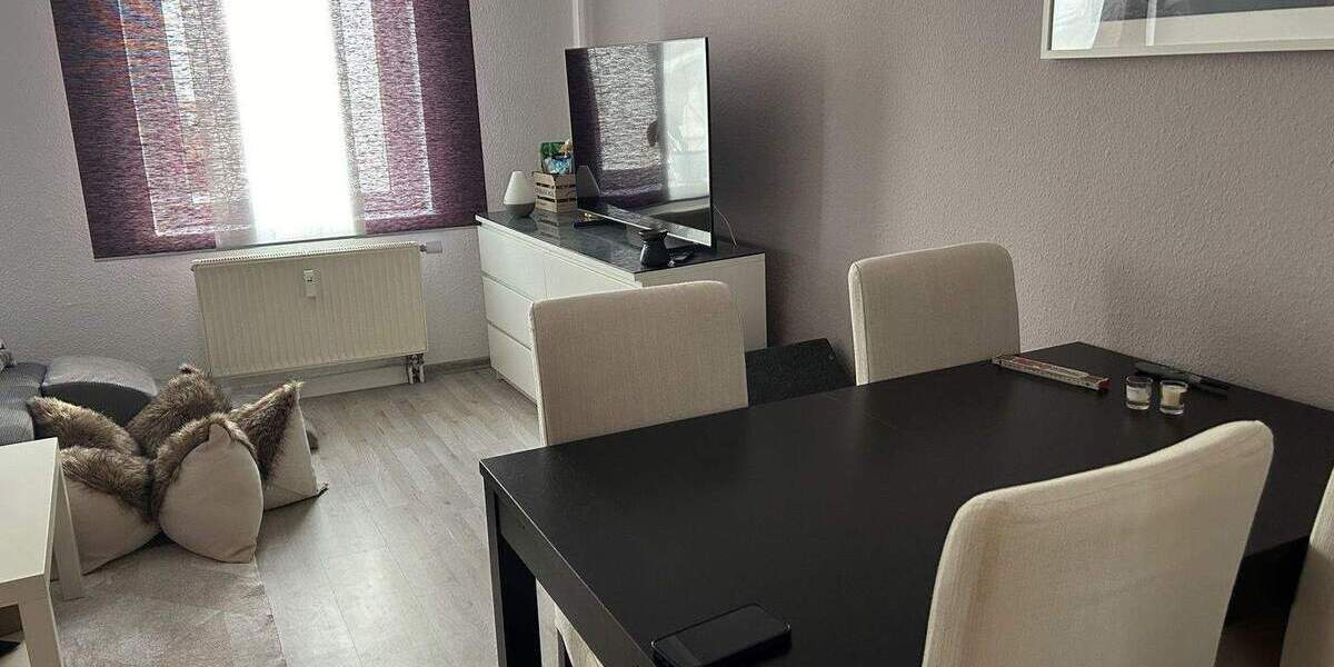 Etagenwohnung Halle (Saale) Giebichenstein - 4 Zimmer, 77 m&sup2;, 590&euro; | Angebot:26139860