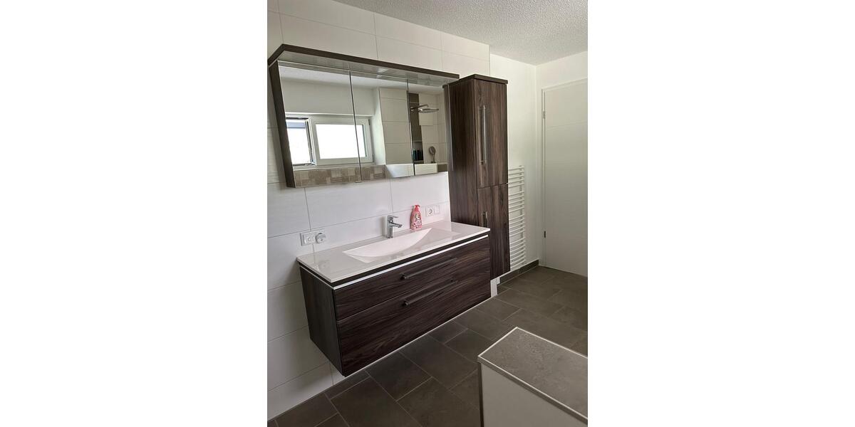 Erdgeschoßwohnung Marktl - 2 Zimmer, 1.175&euro; | Angebot:23231662