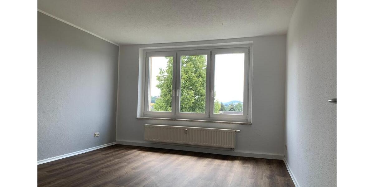 Etagenwohnung Großolbersdorf - 3 Zimmer, 57 m&sup2;, 285&euro; | Angebot:23767038