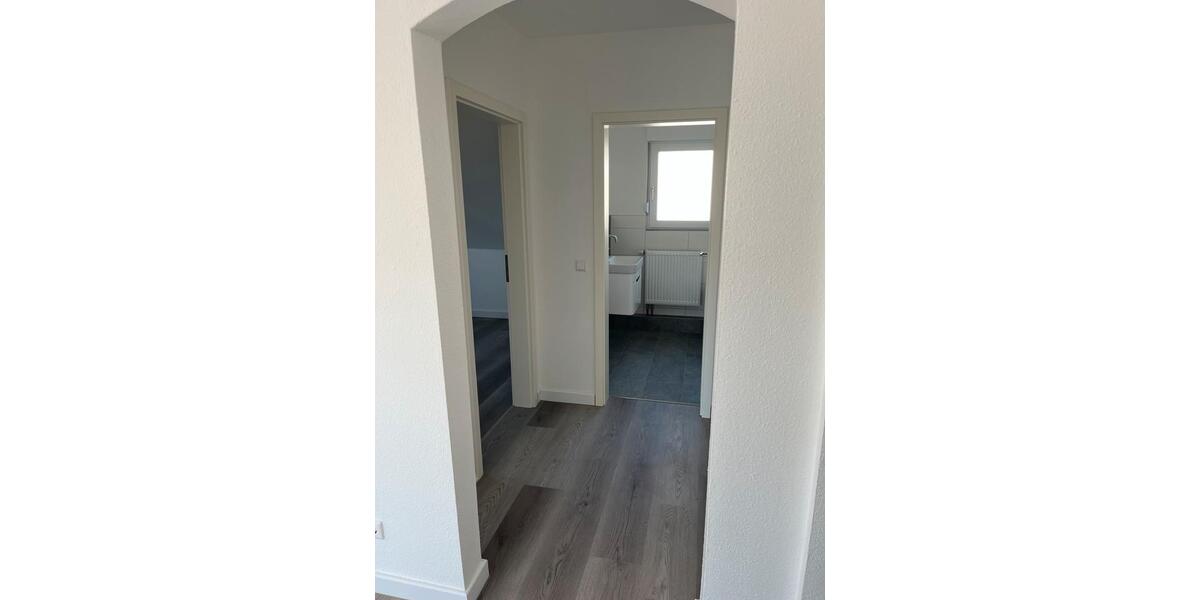 Dachgeschoßwohnung Pforzheim Brötzingen - 2 Zimmer, 60 m&sup2;, 950&euro; | Angebot:26532909
