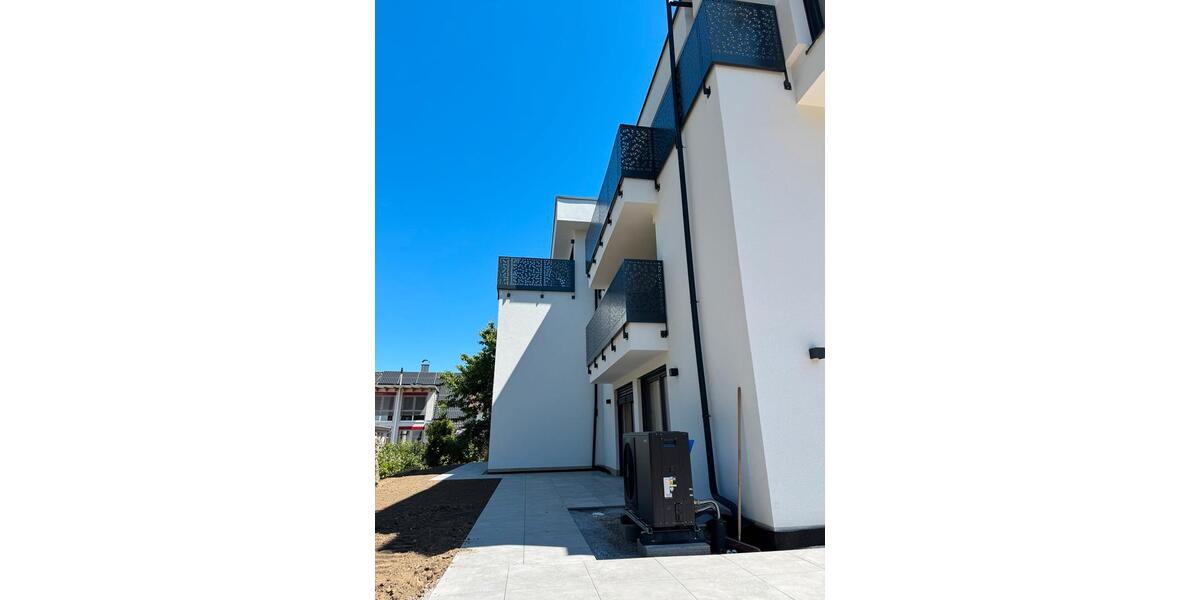 Erdgeschoßwohnung Waldkirch - 3 Zimmer, 110 m&sup2;, 2.600&euro; | Angebot:26699176