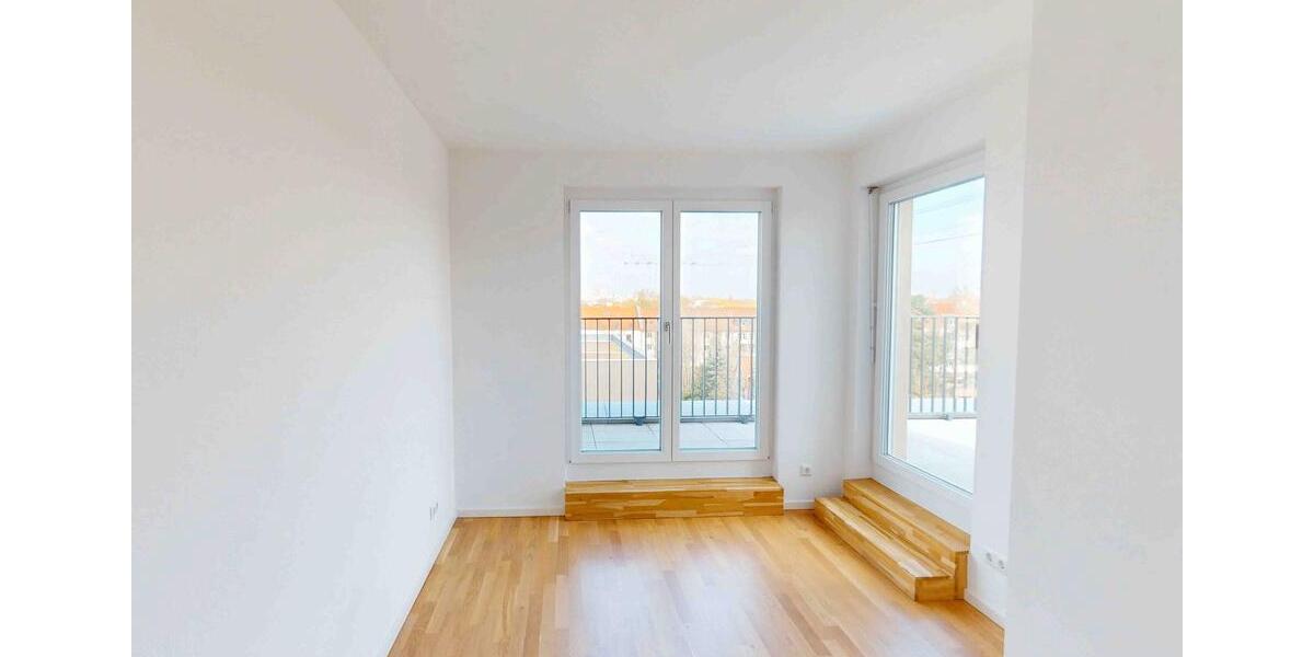 Dachgeschoßwohnung Berlin Lichtenberg - 4 Zimmer, 116 m&sup2;, 2.510&euro; | Angebot:26369516