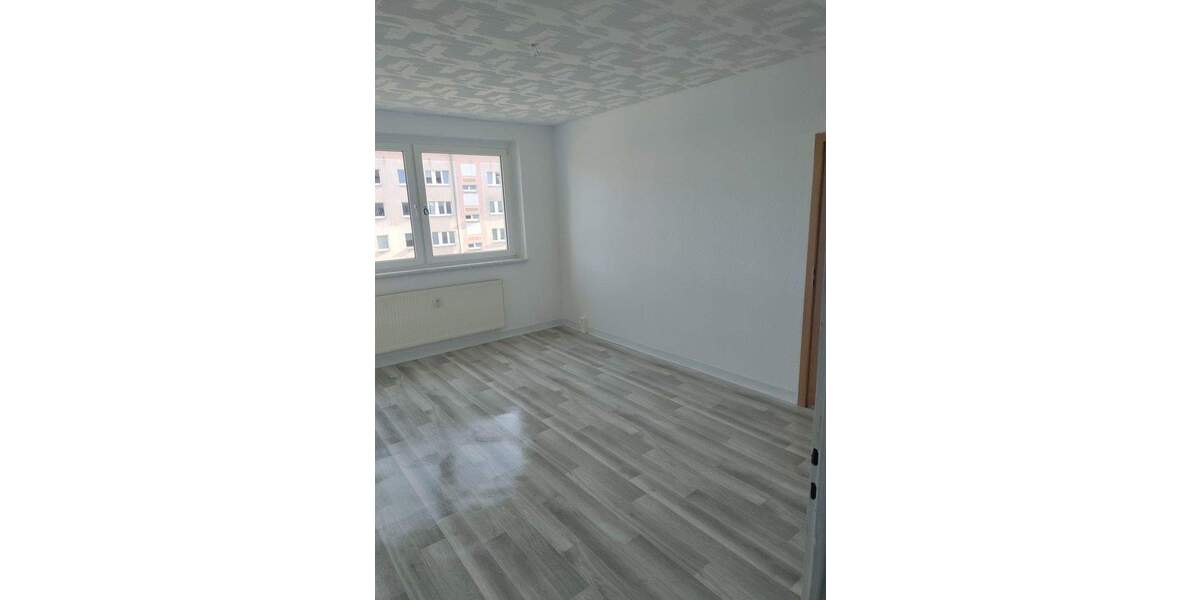 269 € | 69 qm | 4 ZKB Balkon | Günstige Fernwärme 4 zimmer