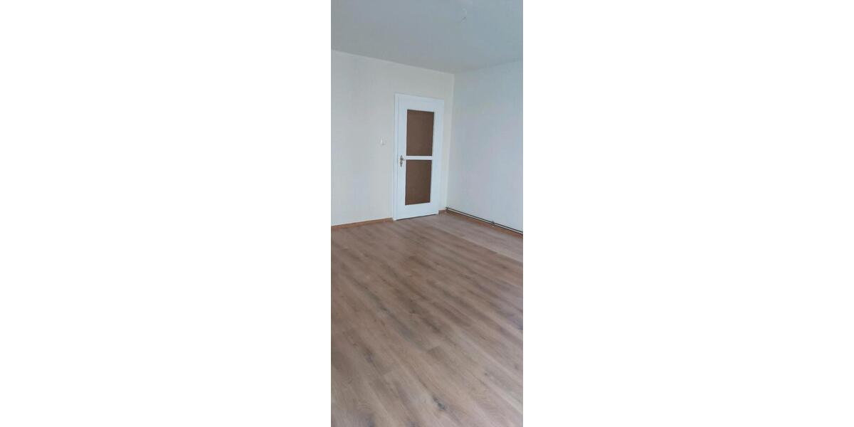 Erdgeschoßwohnung Forst (Lausitz) - 3 Zimmer, 73 m&sup2;, 475&euro; | Angebot:24688377