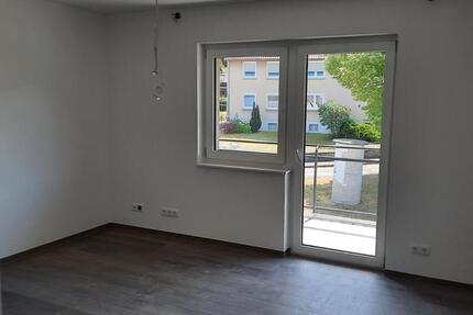 schöne 4-Zimmer Wohnung m. Balkon in Herschfeld zu vermieten 4 zimmer