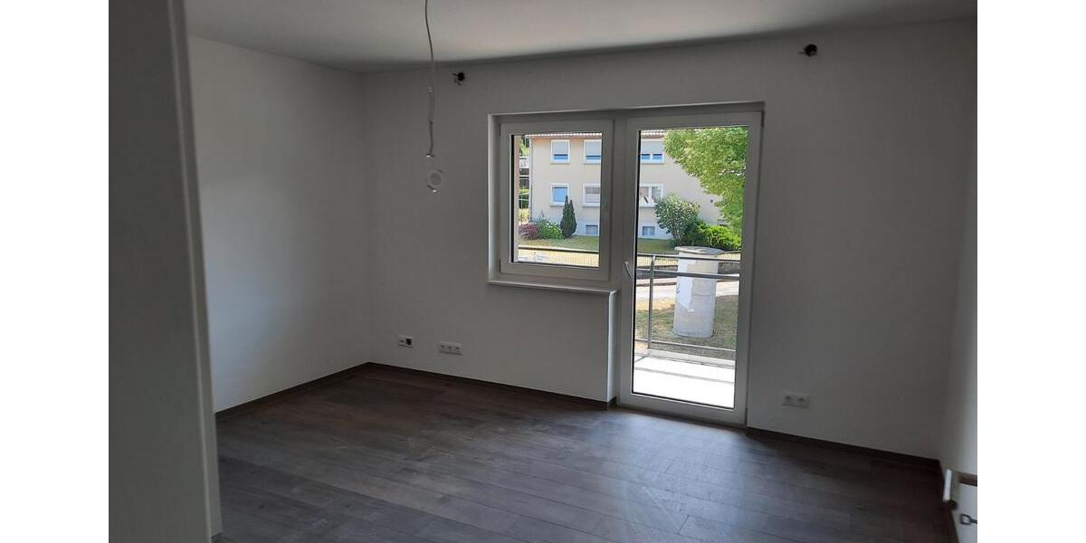 schöne 4-Zimmer Wohnung m. Balkon in Herschfeld zu vermieten 4 zimmer