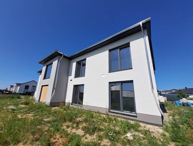 Willkommen in Ihrem neuen Zuhause im charmanten Stadtteil Neuschmerzke!