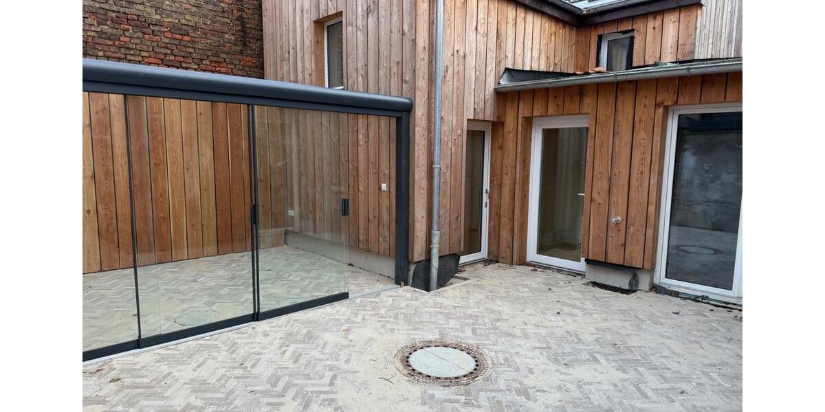 Erstbezug nach Kernsanierung zu vermieten 6 zimmer