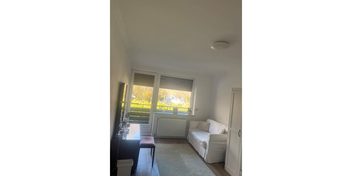 Wohnen auf Zeit Halstenbek - 1 Zimmer, 130 m&sup2;, 800&euro; | Angebot:26094299