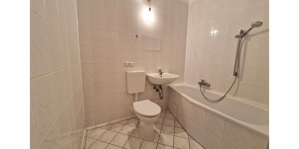 Etagenwohnung Pasewalk - 1 Zimmer, 25 m&sup2;, 163&euro; | Angebot:24988801