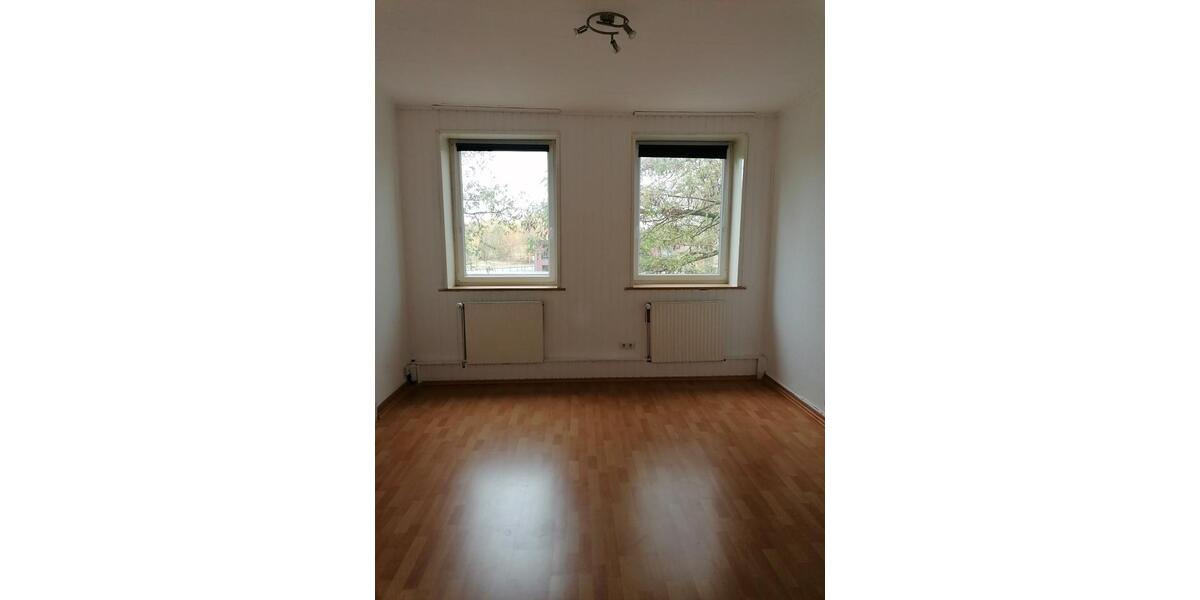 Etagenwohnung Rendsburg - 3 Zimmer, 68 m&sup2;, 635&euro; | Angebot:26021340