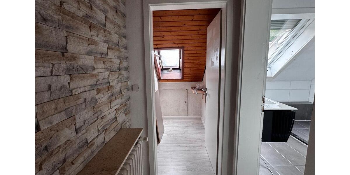 Dachgeschoßwohnung Miltenberg - 3.5 Zimmer, 78 m&sup2;, 730&euro; | Angebot:26578621