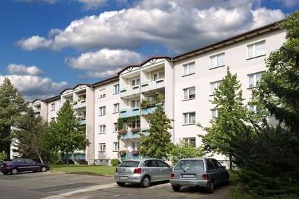 Wohnung Hoyerswerda Neustadt - 3 Zimmer, 60 m&sup2;, 360&euro; | Angebot:26984429