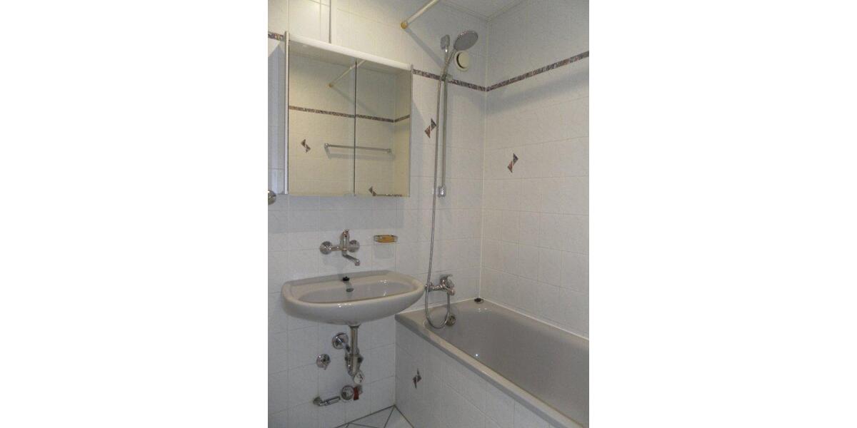 Etagenwohnung Hilden - 4 Zimmer, 87 m&sup2;, 1.030&euro; | Angebot:26532491