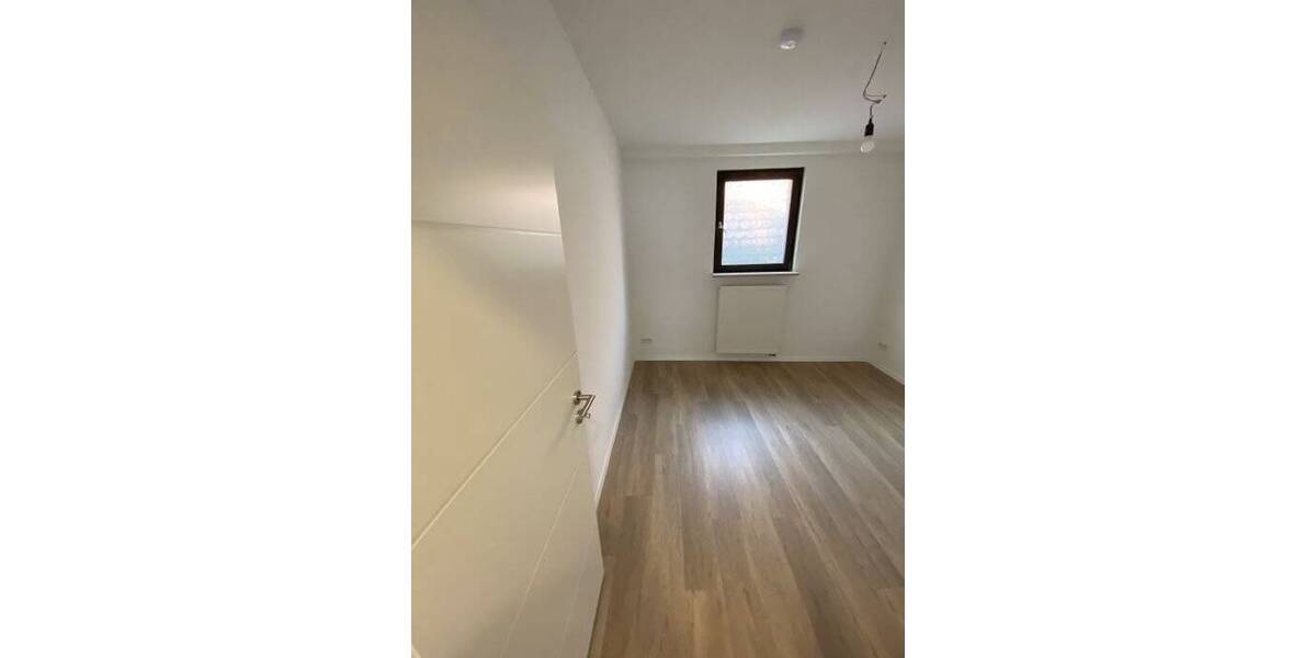 Etagenwohnung Fürth Innenstadt - 2 Zimmer, 57 m&sup2;, 735&euro; | Angebot:26080209