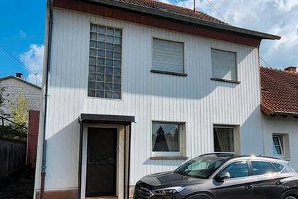 Haus Oberthal - 8 Zimmer, 180 m&sup2;, 1.600&euro; | Angebot:25131533