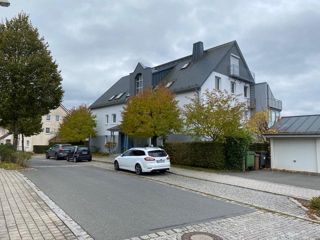 Etagenwohnung Konradsreuth - 3.5 Zimmer, 87 m&sup2;, 748&euro; | Angebot:26635425