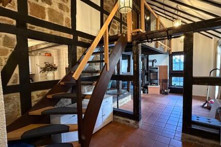 Wohnung Bad Arolsen - 2 Zimmer, 82 m&sup2;, 820&euro; | Angebot:25349986