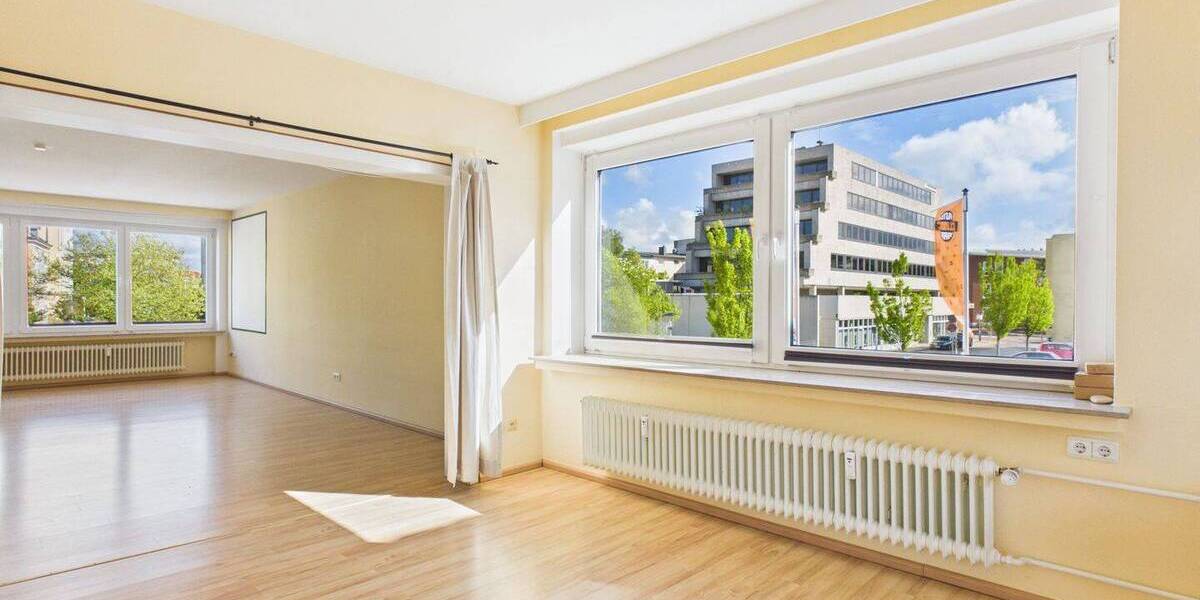 Etagenwohnung Cuxhaven - 3 Zimmer, 129 m&sup2;, 1.050&euro; | Angebot:26568993