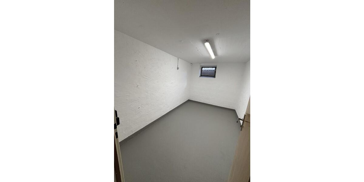 Erdgeschoßwohnung Gelnhausen - 4 Zimmer, 106 m&sup2;, 1.420&euro; | Angebot:25821232