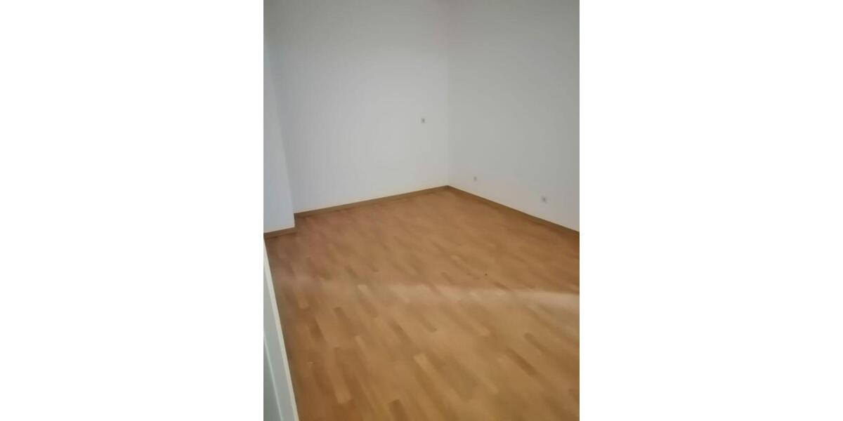 Etagenwohnung Efringen-Kirchen Kirchen - 4 Zimmer, 123 m&sup2;, 1.230&euro; | Angebot:25539454