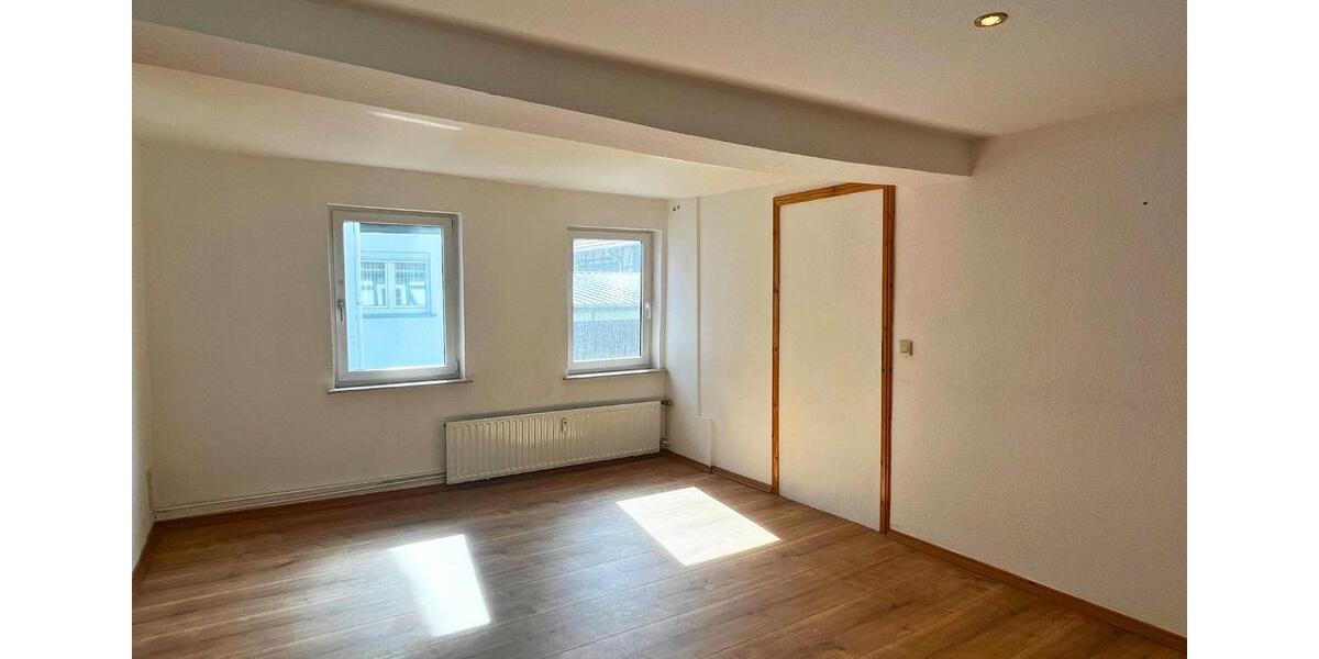 Einfamilienhaus Waldkappel - 4 Zimmer, 130 m&sup2;, 1.100&euro; | Angebot:26215930