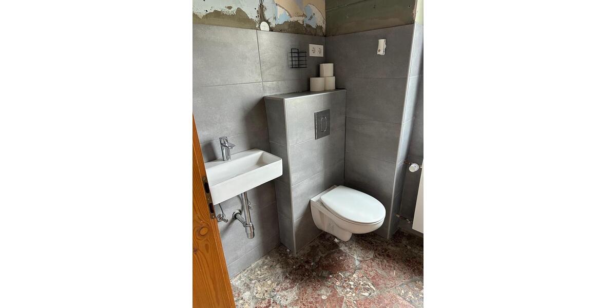 Reihenhaus Breitungen/Werra Werra - 5 Zimmer, 120 m&sup2;, 900&euro; | Angebot:26356502