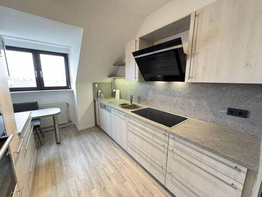 2-Zimmer-Wohnung mit Loggia und TG-Stellplatz